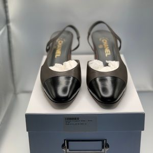 Chanel Slingback Pumps, Size 38, Brown/Black, Lightly Worn